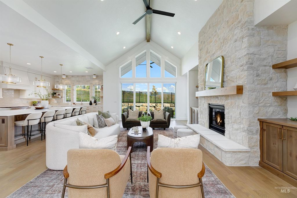 5641 W Haughburn Dr, Eagle, ID 83616 photo 4