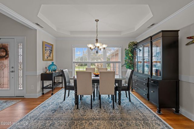 815 Pelican Drive, New Bern, NC 28560