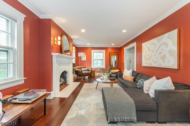 76 Club Rd, Montclair Twp., NJ 07043