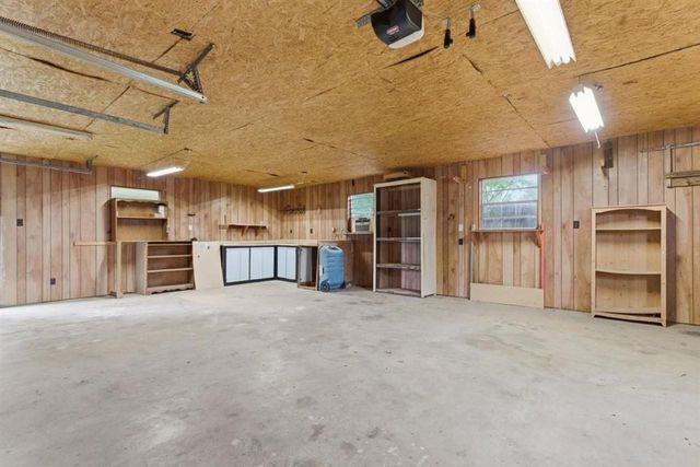 2921 Travis Street, Westlake, LA 70669