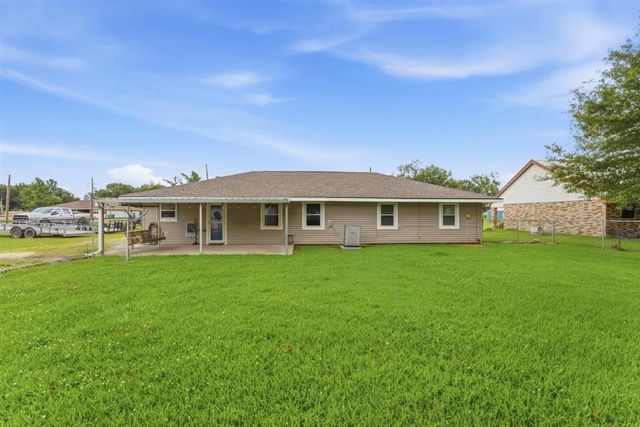 2921 Travis Street, Westlake, LA 70669