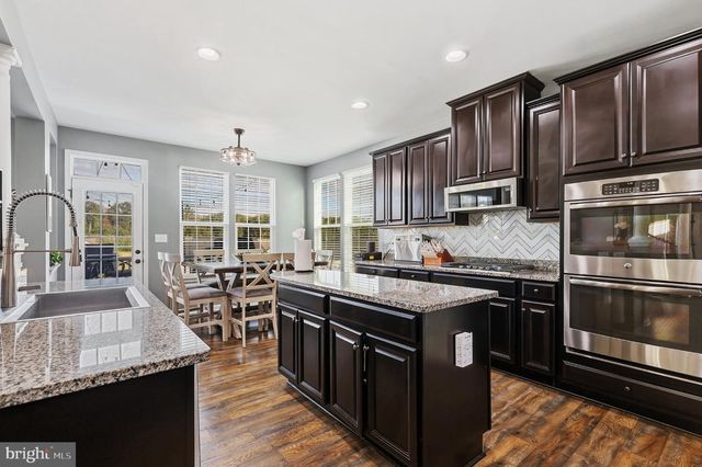 3341 SOARING CIR, Woodbridge, VA 22193