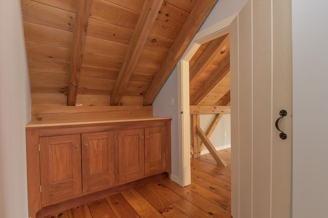 559 Parker Hill Road, Rockingham, VT 05101