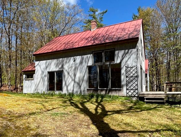 559 Parker Hill Road, Rockingham, VT 05101
