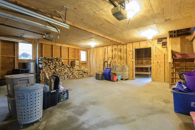 559 Parker Hill Road, Rockingham, VT 05101
