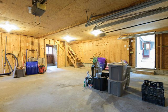 559 Parker Hill Road, Rockingham, VT 05101
