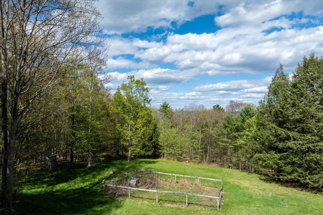 559 Parker Hill Road, Rockingham, VT 05101