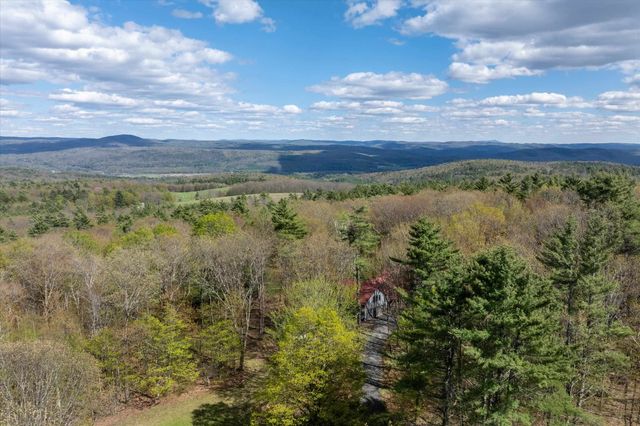 559 Parker Hill Road, Rockingham, VT 05101