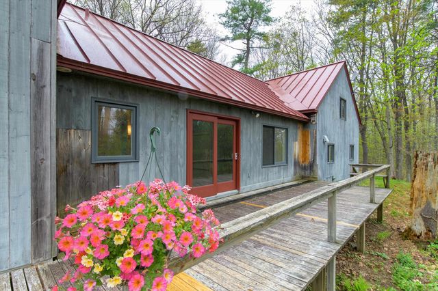 559 Parker Hill Road, Rockingham, VT 05101