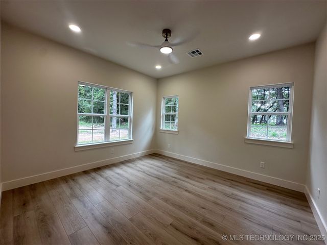 12195 Longboard Loop, Kingston, OK 73439