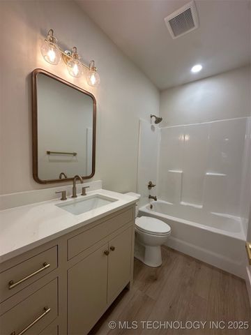 12195 Longboard Loop, Kingston, OK 73439