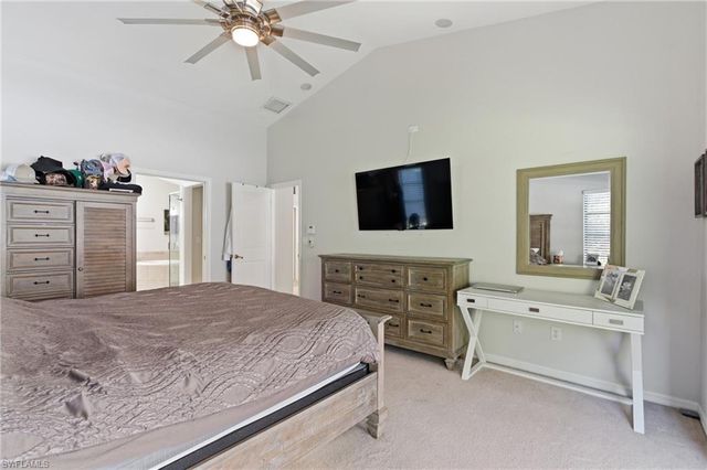 6651 Willow Lake CIR, Fort Myers, FL 33966