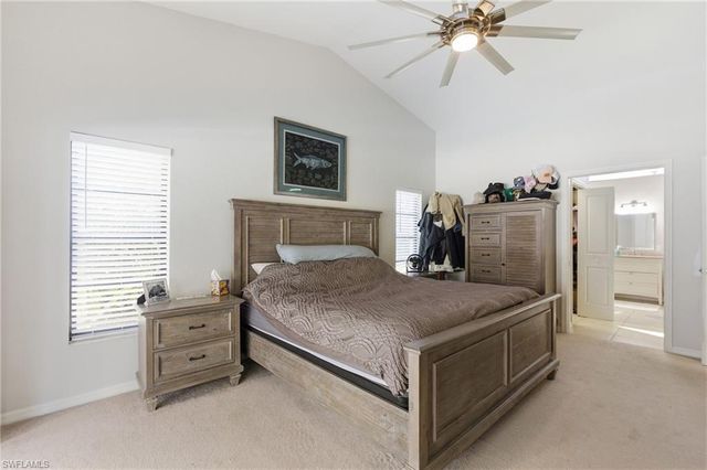 6651 Willow Lake CIR, Fort Myers, FL 33966