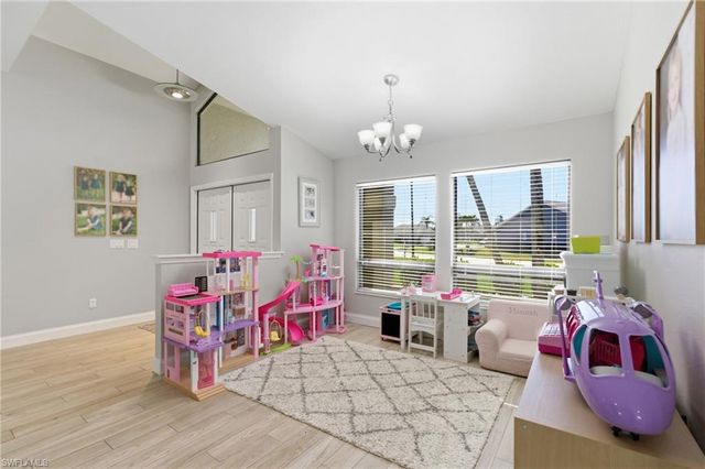 6651 Willow Lake CIR, Fort Myers, FL 33966