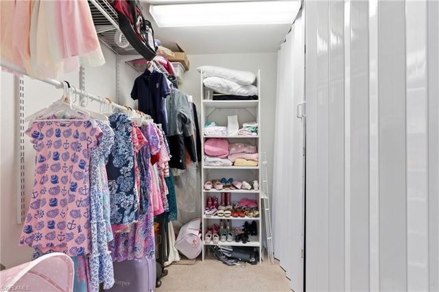 6651 Willow Lake CIR, Fort Myers, FL 33966