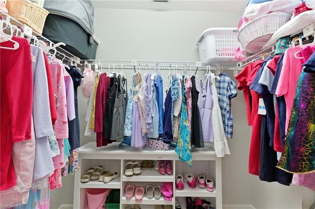 6651 Willow Lake CIR, Fort Myers, FL 33966