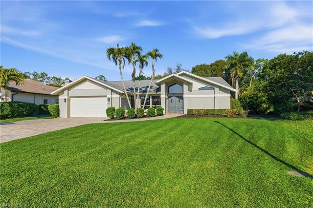 6651 Willow Lake CIR, Fort Myers, FL 33966