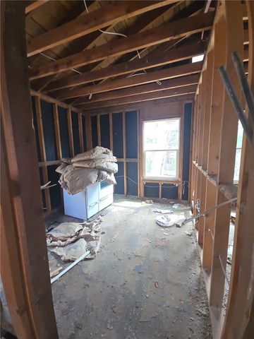 123 Wilhelm Dr, Center Twp, PA 15061