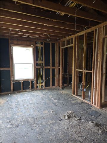 123 Wilhelm Dr, Center Twp, PA 15061