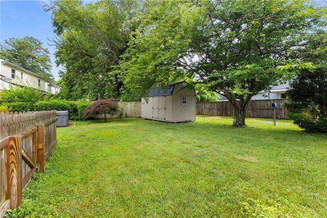 8329 Old Ocean View RD, Norfolk, VA 23518