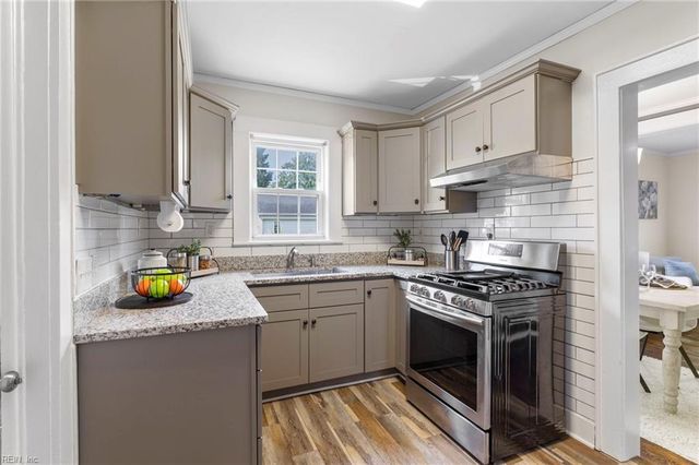 8329 Old Ocean View RD, Norfolk, VA 23518