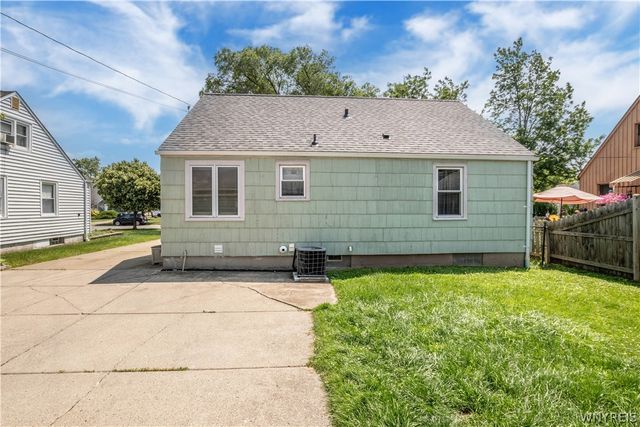 1852 Parker Blvd, Tonawanda, NY 14150