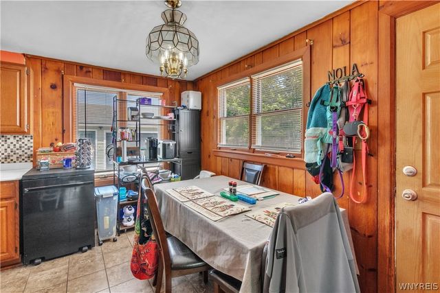 1852 Parker Blvd, Tonawanda, NY 14150