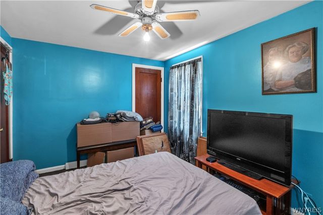1852 Parker Blvd, Tonawanda, NY 14150