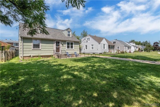 1852 Parker Blvd, Tonawanda, NY 14150