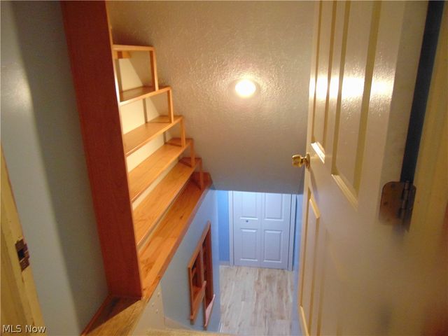 12436 Painesville Warren Road, Concord Twp, OH 44077