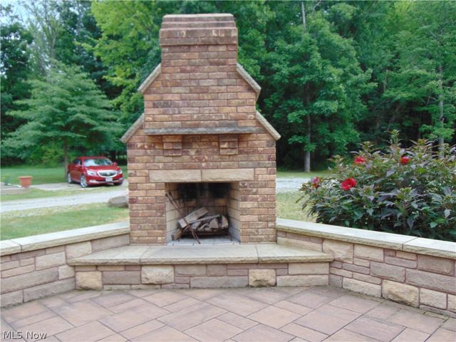 12436 Painesville Warren Road, Concord Twp, OH 44077