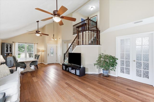 2618 Crockett Drive, Corinth, TX 76210