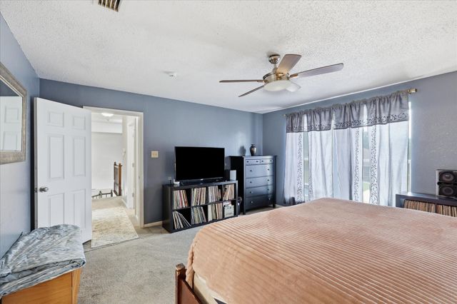 2618 Crockett Drive, Corinth, TX 76210