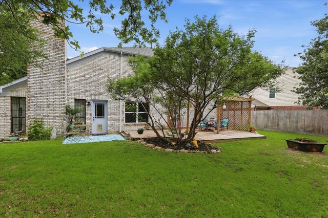 2618 Crockett Drive, Corinth, TX 76210