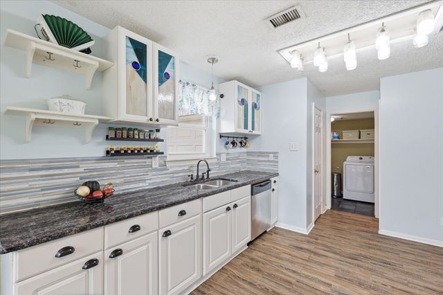 2618 Crockett Drive, Corinth, TX 76210