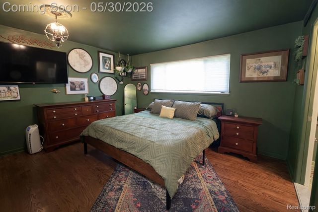 39540 Aynesley Street, Clinton Charter Township, MI 48038