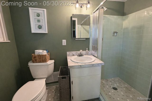 39540 Aynesley Street, Clinton Charter Township, MI 48038