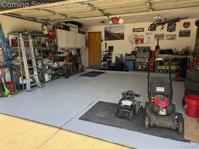 39540 Aynesley Street, Clinton Charter Township, MI 48038