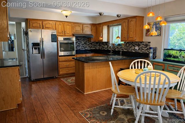 39540 Aynesley Street, Clinton Charter Township, MI 48038