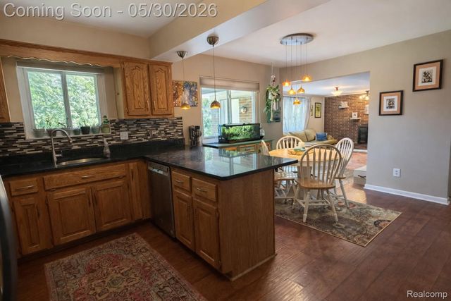 39540 Aynesley Street, Clinton Charter Township, MI 48038