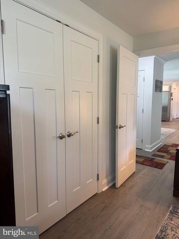 743 LINDIA DRIVE, Chambersburg, PA 17202