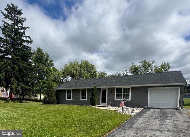 743 LINDIA DRIVE, Chambersburg, PA 17202