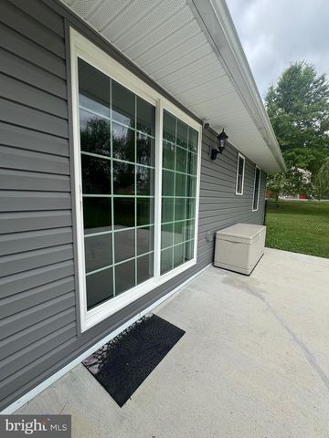 743 LINDIA DRIVE, Chambersburg, PA 17202