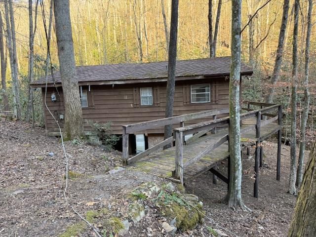 604 Bonny Brae Lane, Andrews, NC 28901