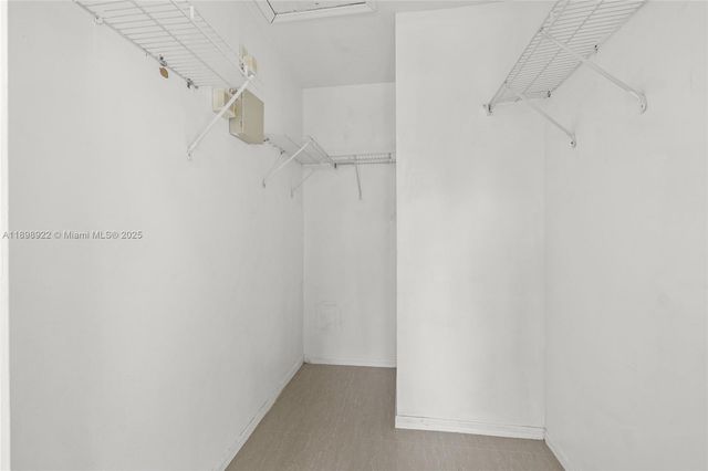 985 NE 34th Ave 202, Homestead, FL 33033