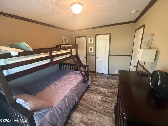 1861 Whispering Pine Street SW, Ocean Isle Beach, NC 28469