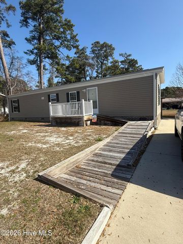 1861 Whispering Pine Street SW, Ocean Isle Beach, NC 28469