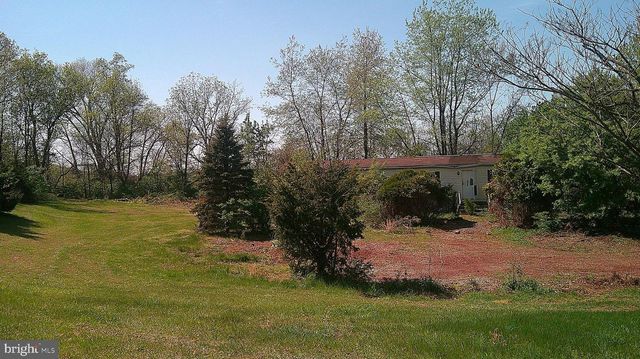 198 OAK LN, Bernville, PA 19506