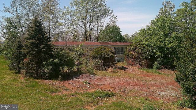 198 OAK LN, Bernville, PA 19506