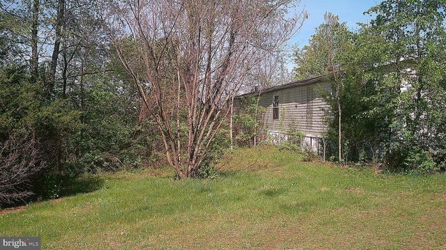 198 OAK LN, Bernville, PA 19506